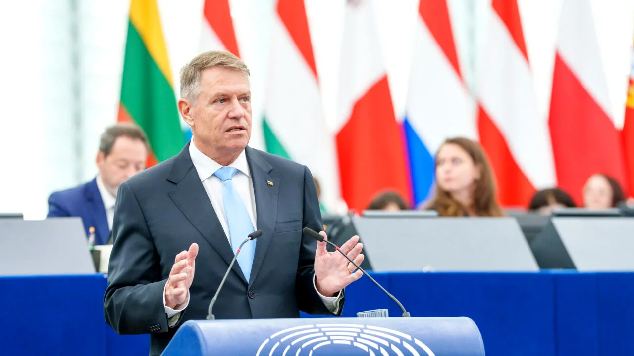 RĂZBOI în Ucraina, ziua 785: Klaus Iohannis: „Trebuie să intensificăm şi să urgentăm eforturile coordonate la nivel european de sprijin militar”