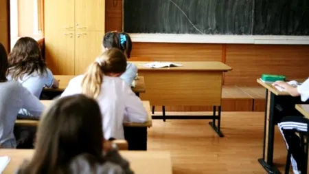 SIMULARE examene naționale 2015. Calendarul complet al simulărilor pentru Evaluare Națională 2015 și Bacalaureat 2015